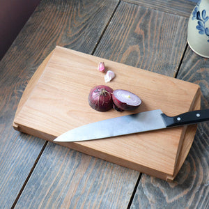 Chopping Board - beech with oak handles with 'For Mum' design